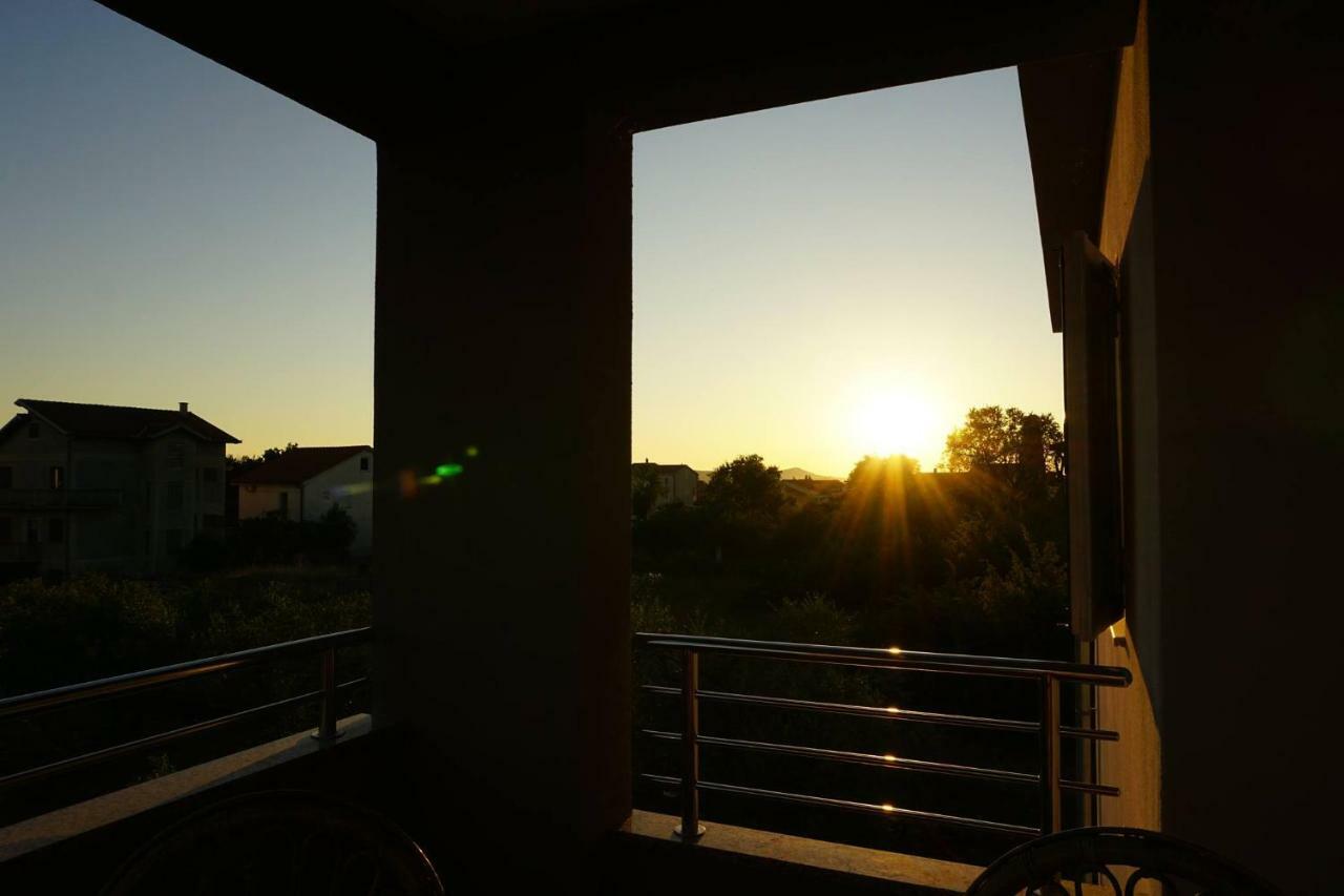 Villa Nina Biograd Na Moru Bagian luar foto