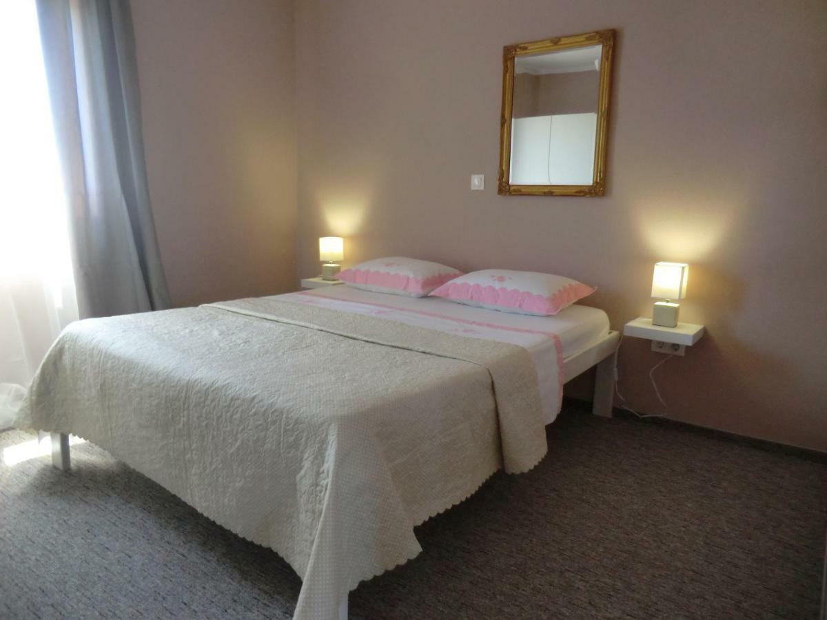 Villa Nina Biograd Na Moru Bagian luar foto