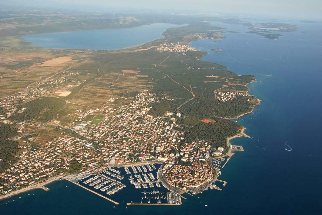 Villa Nina Biograd Na Moru Bagian luar foto
